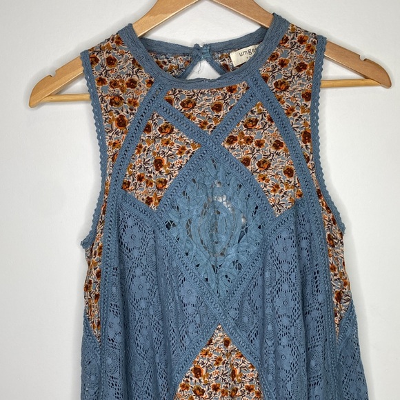 Umber Sleeveless Crochet Floral Dress: Size Small - Picture 3 of 8